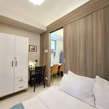 1Br Unit Condotel W Balcony Fame Residences #Fm35